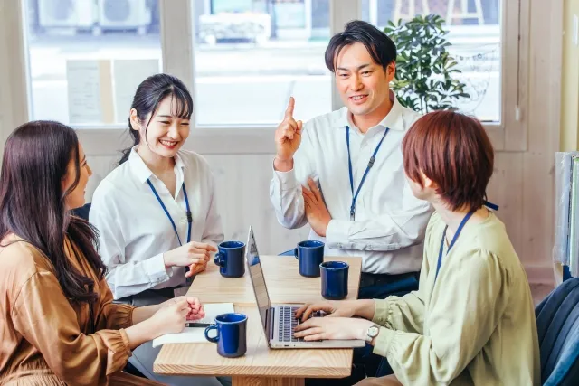 社内コミュニケーションの様子